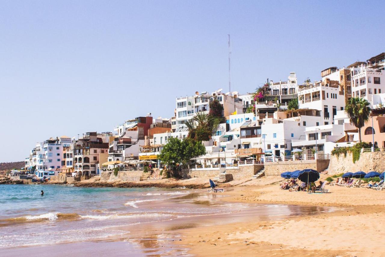 Happy Surf Hostel Taghazout Esterno foto