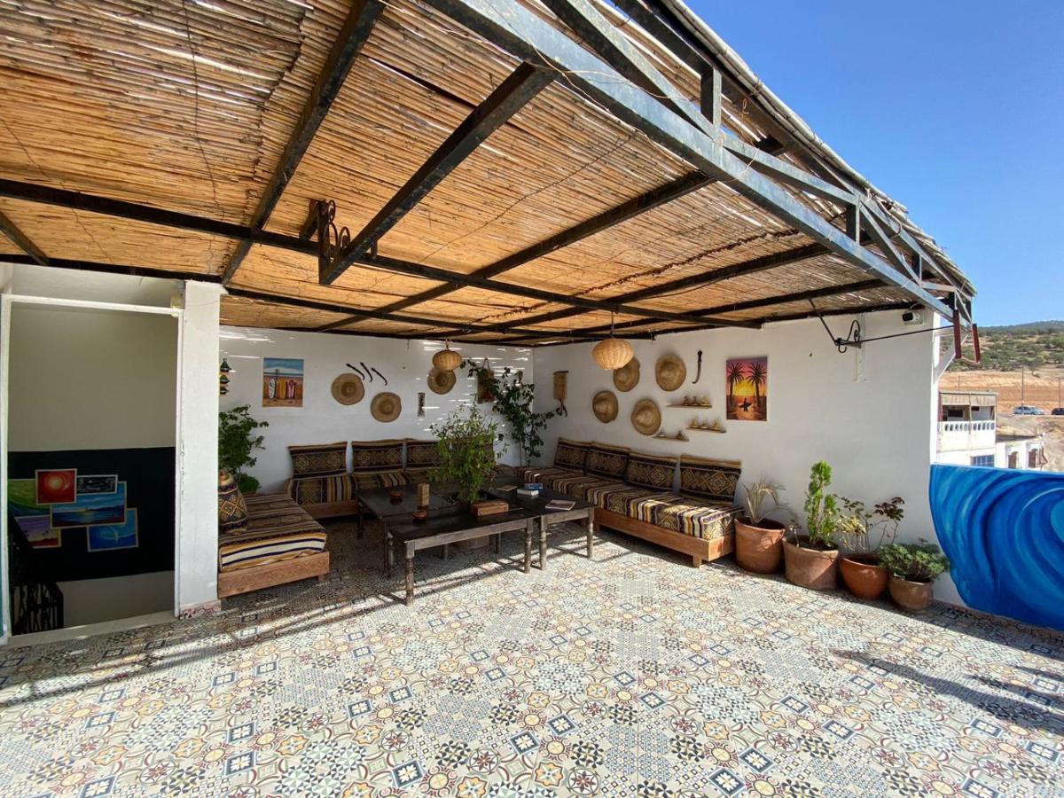 Happy Surf Hostel Taghazout Esterno foto