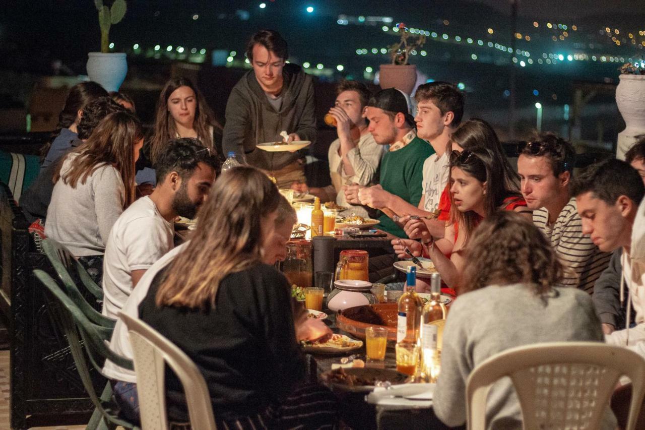 Happy Surf Hostel Taghazout Esterno foto